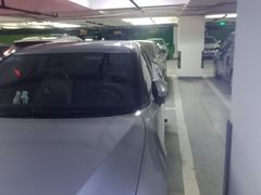 -大宁国际商业广场-地下停车库