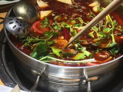 -大众跷脚牛肉馆·非遗传承单位(峨眉山店)