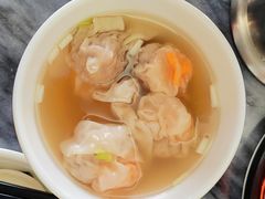 蟹子鲜虾净云吞-周门传统竹升面