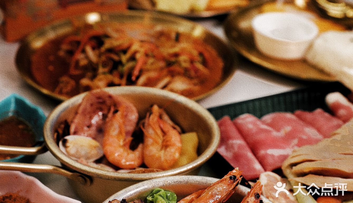 重庆美食｜边烤边涮的泰式小火锅🥘