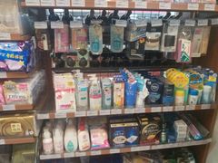 -全家便利店(金鱼胡同店)