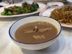 -明本湛江鸡•海鲜小厨(陈家祠店)