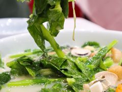 上汤豌豆尖-东兴楼饭庄(六里桥店)