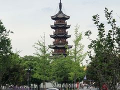 -龙华寺