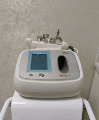 -康美贞·痘肌养护管理中心