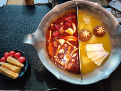 -湊湊火锅·茶憩(南京东路悦荟店)