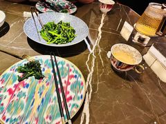 -海派悦庭·海胆烧麦·新融合菜(凯德广场店)