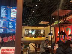 -鑫花溪牛肉米粉(东环大润发店)