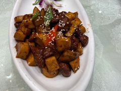 杏鲍菇牛肉粒-品大三(大行宫店)