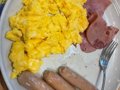 -必胜客(上海南站店)