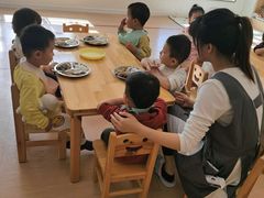 -初之光国际婴幼儿托育中心