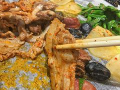 黑猪五花-么肆烤肉·中式自助·烤肉大排档(街道口季佳PAI店)