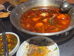 -小饕荟雅安贡椒鱼鲜馆(广福桥店)