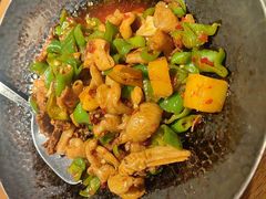 -聚鑫朋酸菜肥肠(国金店)