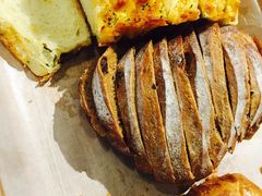 -Dough&Joe团憩(瑞虹天地月亮湾店)