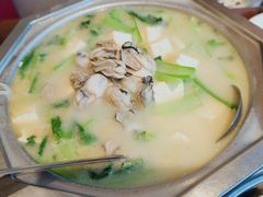 -赶海部落海鲜城(海阳路店)