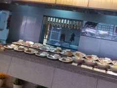 自助取餐区-仁恒美食庭苑