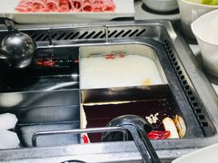 -海底捞火锅(关山保利店)