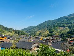 -紫鹊界梯田景区