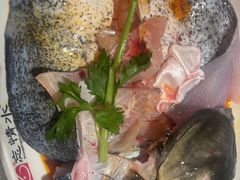 -忘情水鱼头·鲜鱼火锅(滨江中路店)