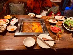 -老牌坊云南鱼豆花火锅(嵩山店)