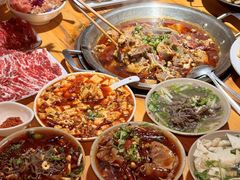 -大众跷脚牛肉馆·非遗传承单位(峨眉山店)