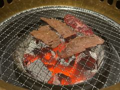 -山川小町·极番烧肉(新地假日广场店)