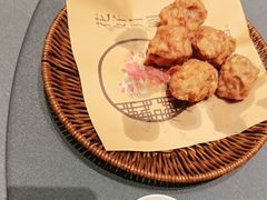 -双湖园·地标武汉菜(黄鹤楼解放路店)