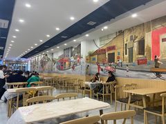 大堂-江城燕子大排档(江汉路步行街店)