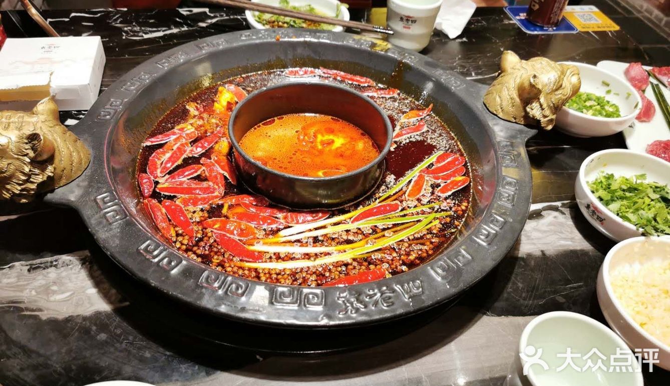 上下两层+露天,感觉堂子非常大