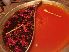 -潮火锅·麻辣牛肉火锅(观音桥方圆·LIVE店)