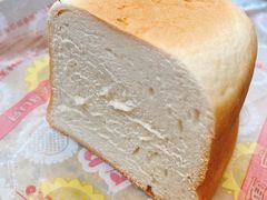 乳白面包-百年义利(甜水园东里店)