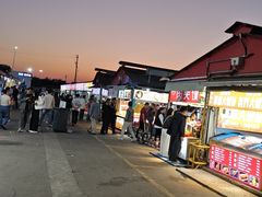 -大学城夜市大排档(凤栖路店)