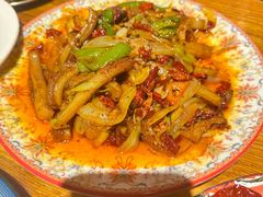 -柴窝堡22号辣子鸡·传承新疆菜