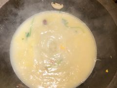 -咕嘟草帽鱼·牛奶一样的鲜鱼汤(包河万达广场创始店)