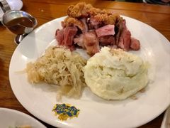 -普兰达德国餐厅·德式脆皮烤猪肘·自酿啤酒(观唐店)