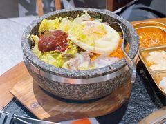 -何发发和牛烧肉·鳗鱼榴莲放题自助(乐峰广场店)