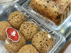 -白玉兰食品甜凤店(合生汇店)