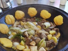 -粘豆包柴火铁锅炖