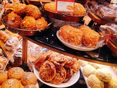 -巴黎贝甜·生日蛋糕(环球中心店)