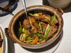 -八府香鸭·啫啫煲(华山路店)