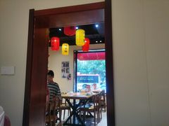 -肘子酥·天津菜·特色捞面(德云社店)