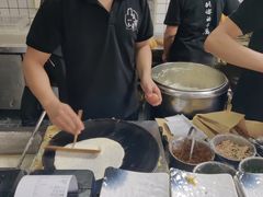 -门庭若市豆浆油条(恒生广场店)