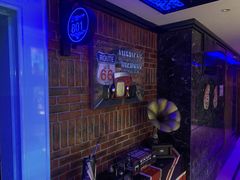 -卡佐主题KTV(领世郡店)