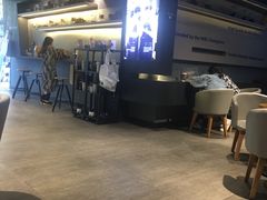 -瑞幸咖啡(新世界中心店)