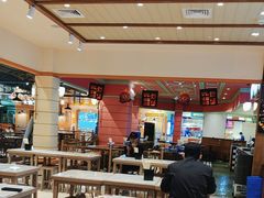 -大食代美食广场(上海中心店)