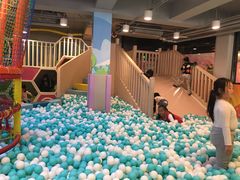 -布鲁豪斯亲子欢乐家庭餐厅