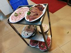 -华哥新鲜猪精品美食