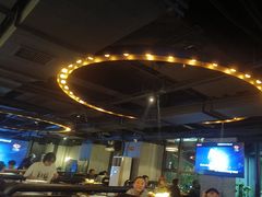 -麦凯伦烧烤·精酿超级工厂店(金桥总店)