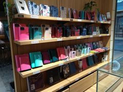 -百新书局(尚悦湾店)